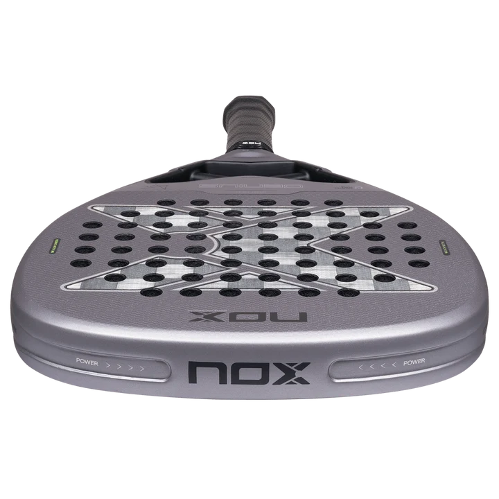Nox AT10 Luxury Genius Attack 18K Alum par Agustín Tapia 2027